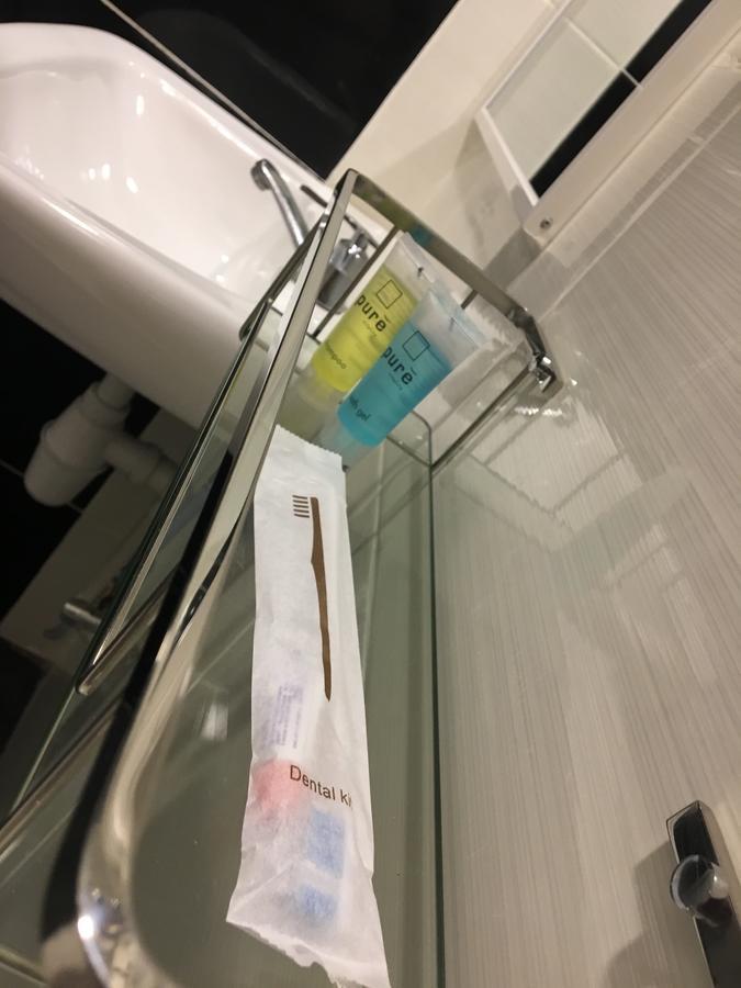 H Hotel Segamat Bagian luar foto